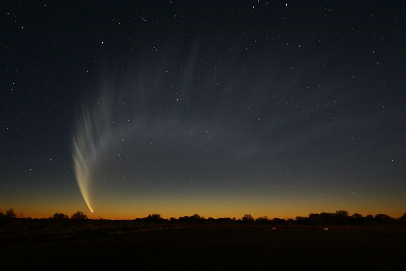 800px-Sat_comet_WEB.jpg